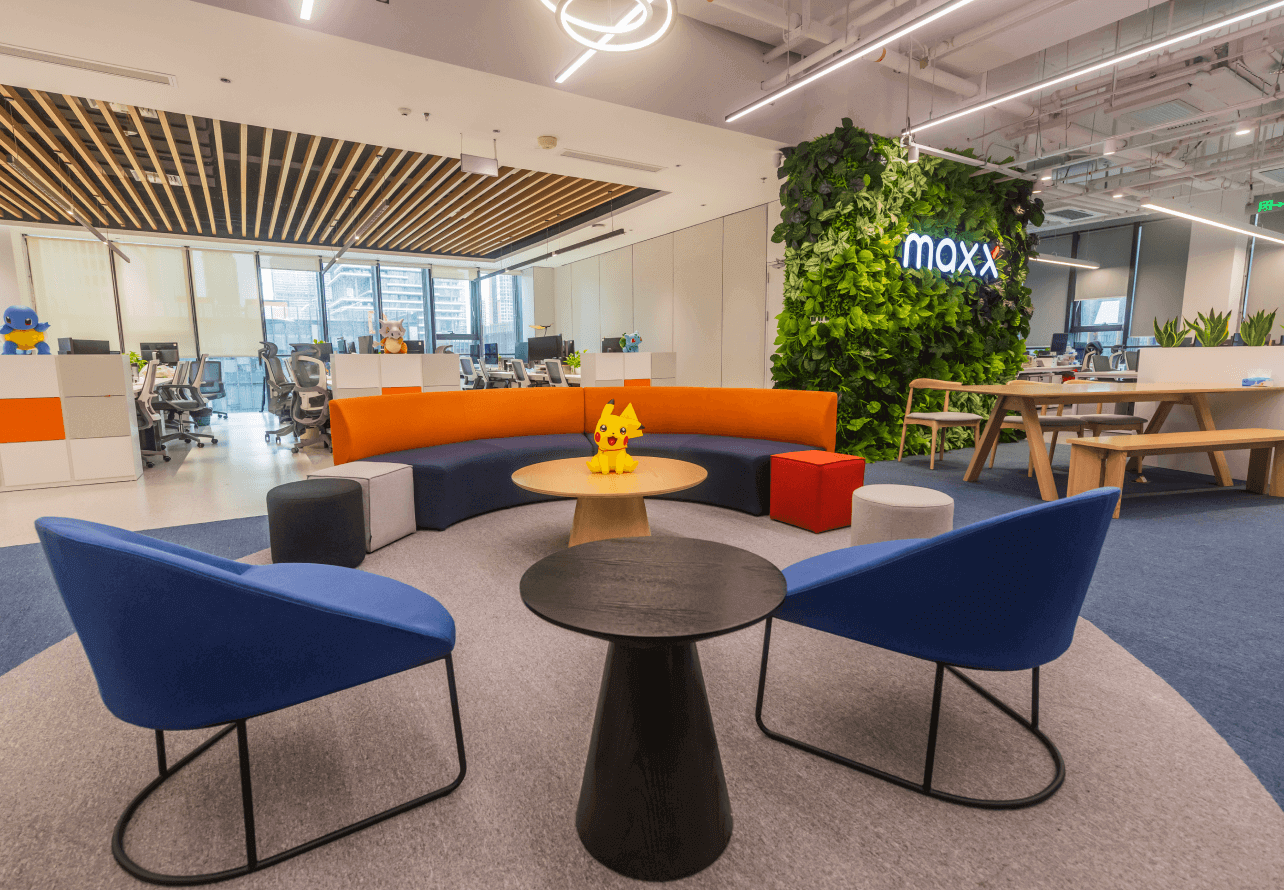 MAXX office lounge and collaboration area